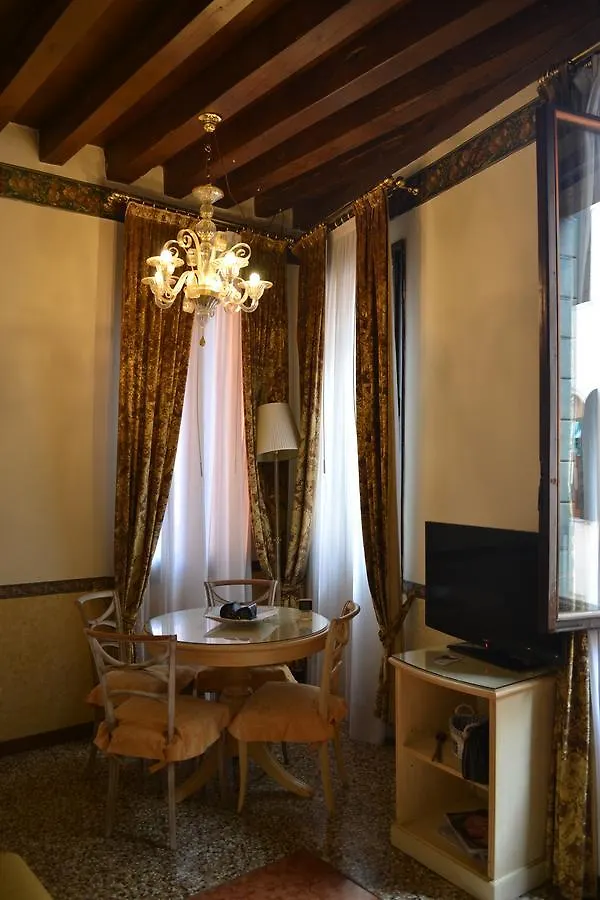 Apartment Appartamenti Suite Del Doge Venice